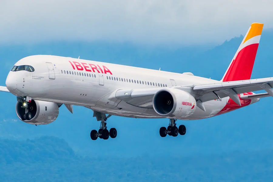 Iberia anuncia la expansión de vuelos a ocho países latinoamericanos para  la temporada de invierno - Eventos Latinoamericanos